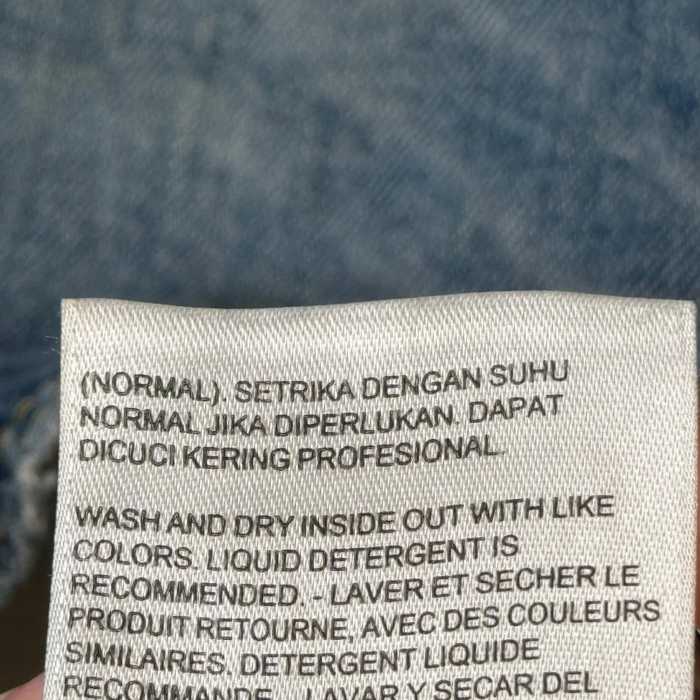 Levi’s 511 Perfect Medium Wash Thrashed Distressed High Rise Slim Tapered Jeans